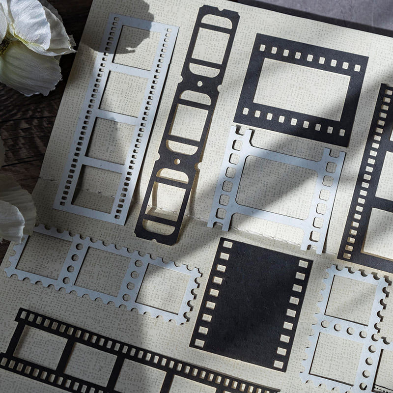 Black and White Lace Border