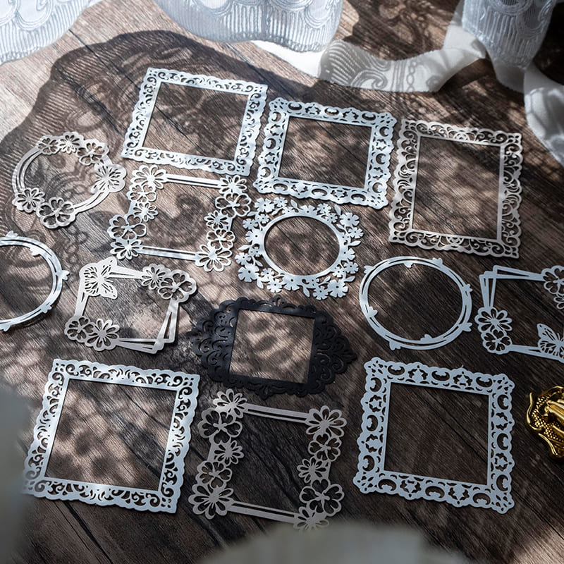 Black and White Lace Border