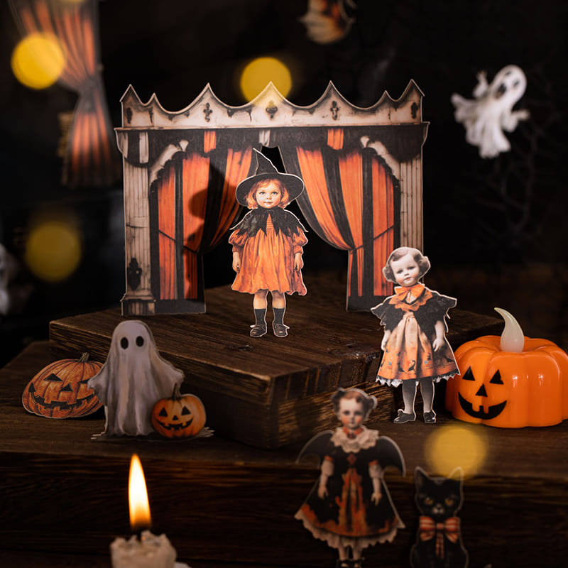 Halloween-Themed Scrapbook Card