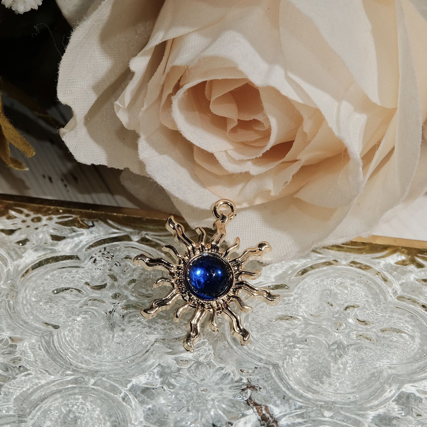 Junk Journal Baroque Sun Pendant Accessory